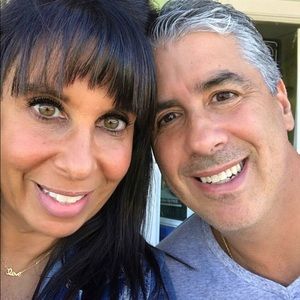 Meet your Posher, Howard